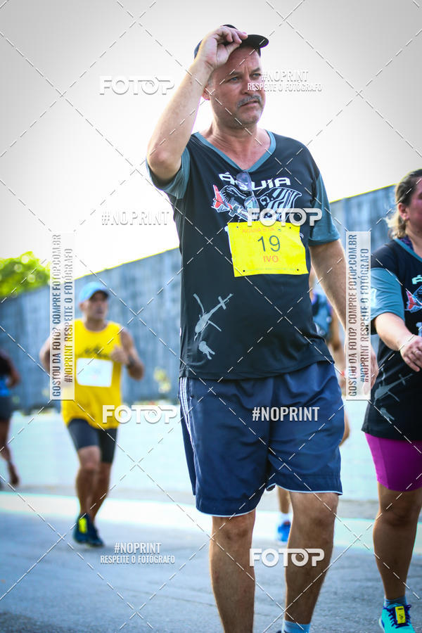 Buy your photos of the eventguia 13K Praia Grande on Fotop