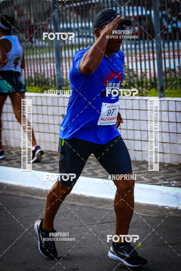 Buy your photos of the eventguia 13K Praia Grande on Fotop