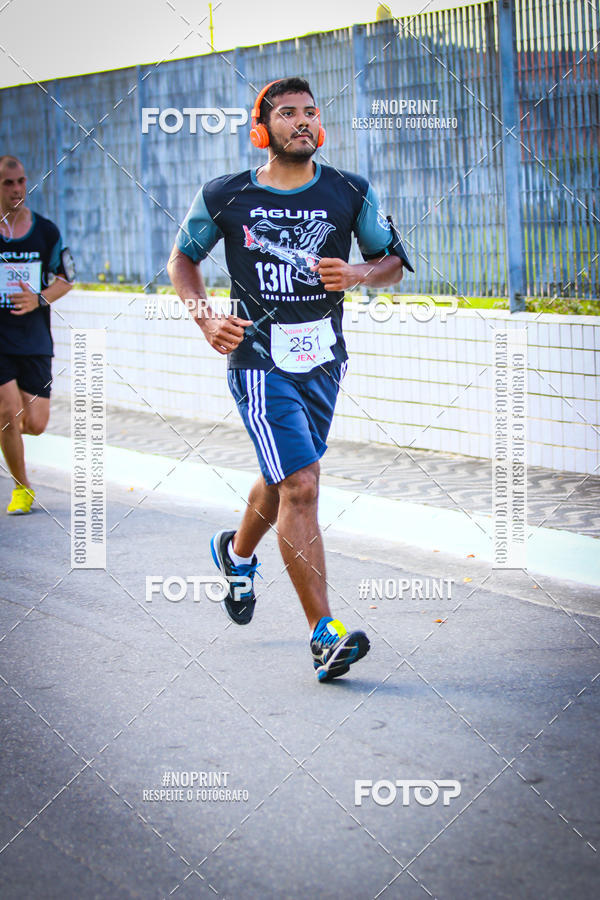 Buy your photos of the eventguia 13K Praia Grande on Fotop