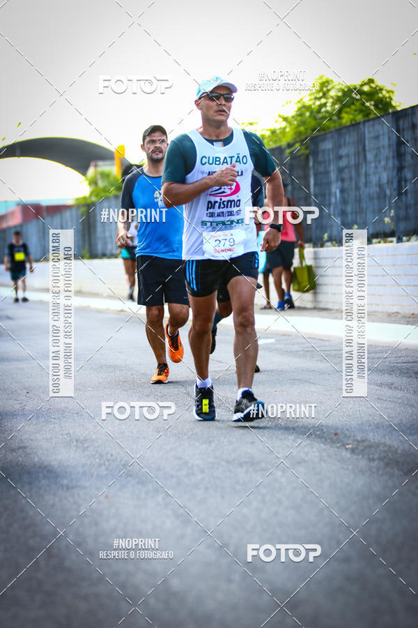 Buy your photos of the eventguia 13K Praia Grande on Fotop