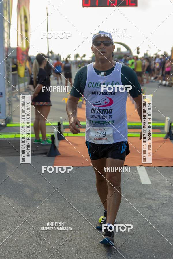 Buy your photos of the eventguia 13K Praia Grande on Fotop