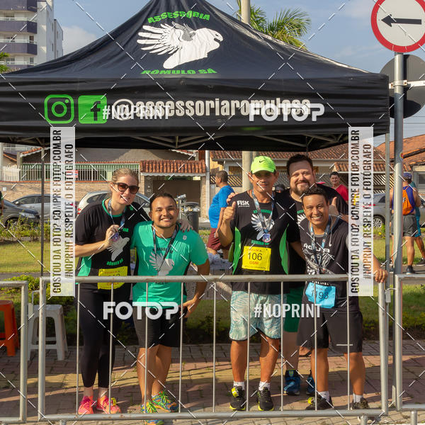 Buy your photos of the eventguia 13K Praia Grande on Fotop