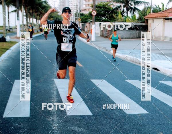 Buy your photos of the eventguia 13K Praia Grande on Fotop