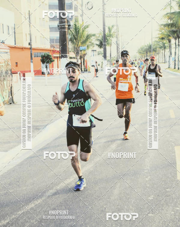 Buy your photos of the eventguia 13K Praia Grande on Fotop