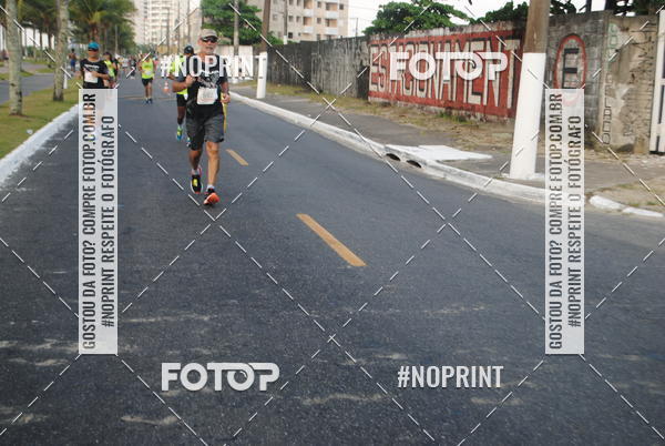 Buy your photos of the eventguia 13K Praia Grande on Fotop