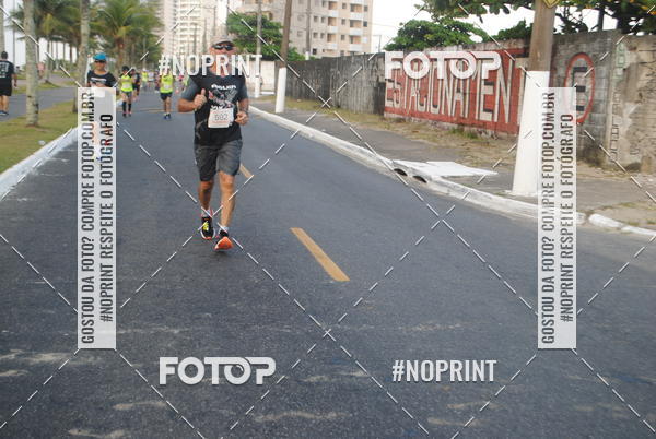Buy your photos of the eventguia 13K Praia Grande on Fotop
