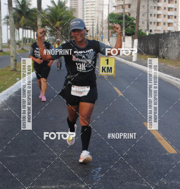 Buy your photos of the eventguia 13K Praia Grande on Fotop