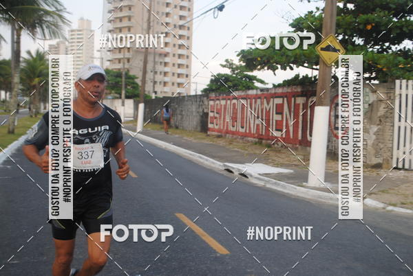 Buy your photos of the eventguia 13K Praia Grande on Fotop