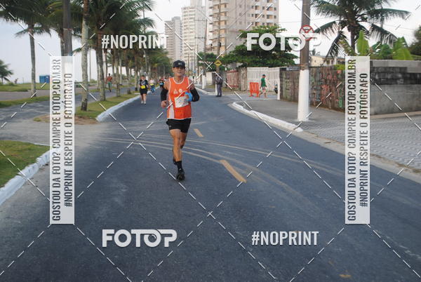 Buy your photos of the eventguia 13K Praia Grande on Fotop