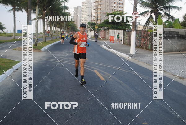 Buy your photos of the eventguia 13K Praia Grande on Fotop