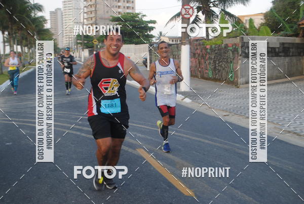 Buy your photos of the eventguia 13K Praia Grande on Fotop