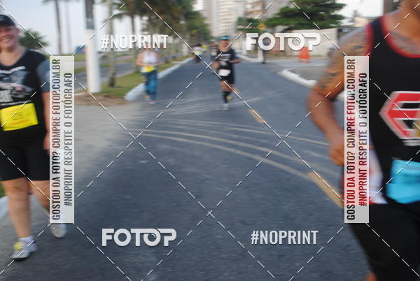 Buy your photos of the eventguia 13K Praia Grande on Fotop