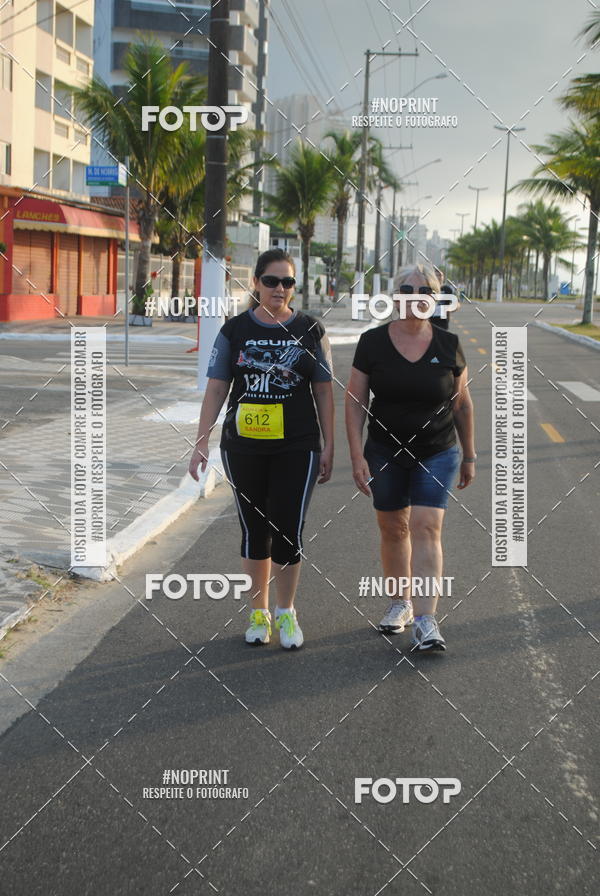 Buy your photos of the eventguia 13K Praia Grande on Fotop