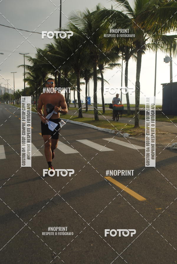 Buy your photos of the eventguia 13K Praia Grande on Fotop