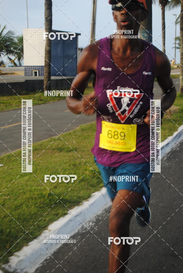 Buy your photos of the eventguia 13K Praia Grande on Fotop