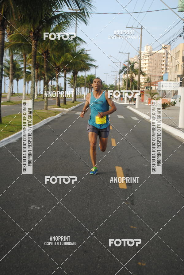 Buy your photos of the eventguia 13K Praia Grande on Fotop