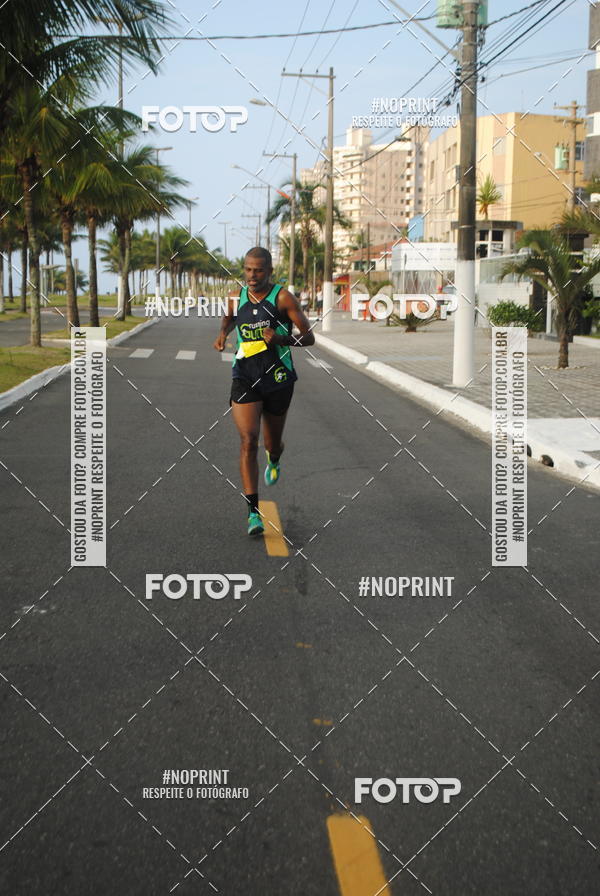 Buy your photos of the eventguia 13K Praia Grande on Fotop