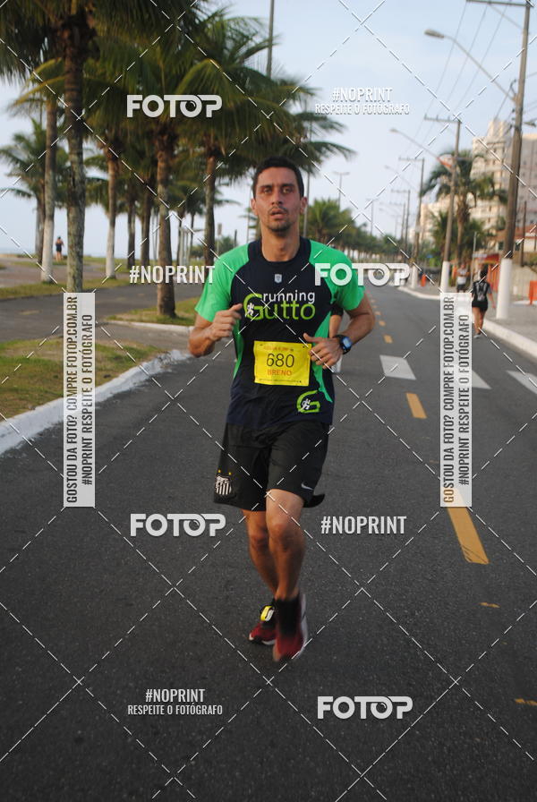 Buy your photos of the eventguia 13K Praia Grande on Fotop