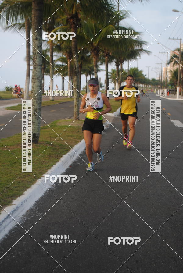 Buy your photos of the eventguia 13K Praia Grande on Fotop