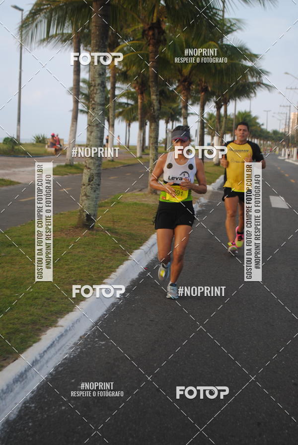 Buy your photos of the eventguia 13K Praia Grande on Fotop
