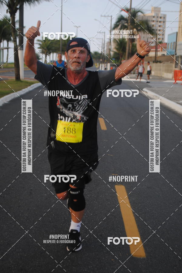 Buy your photos of the eventguia 13K Praia Grande on Fotop