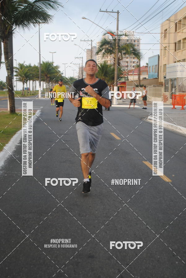 Buy your photos of the eventguia 13K Praia Grande on Fotop