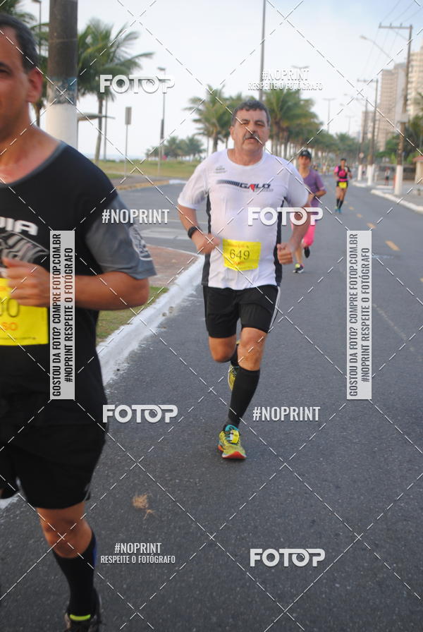 Buy your photos of the eventguia 13K Praia Grande on Fotop