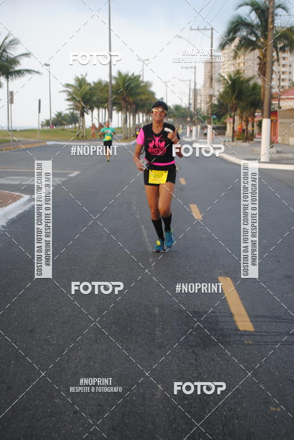 Buy your photos of the eventguia 13K Praia Grande on Fotop