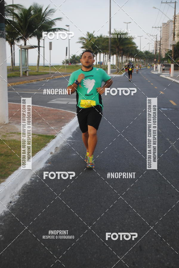 Buy your photos of the eventguia 13K Praia Grande on Fotop