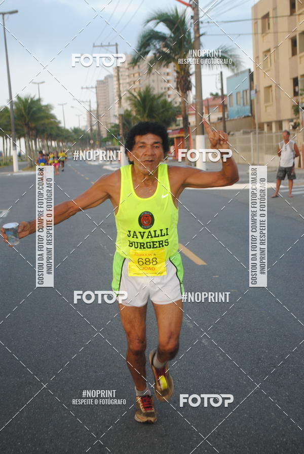 Buy your photos of the eventguia 13K Praia Grande on Fotop