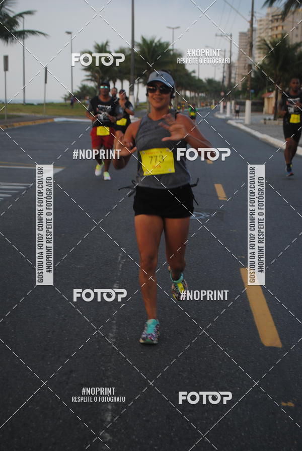 Buy your photos of the eventguia 13K Praia Grande on Fotop