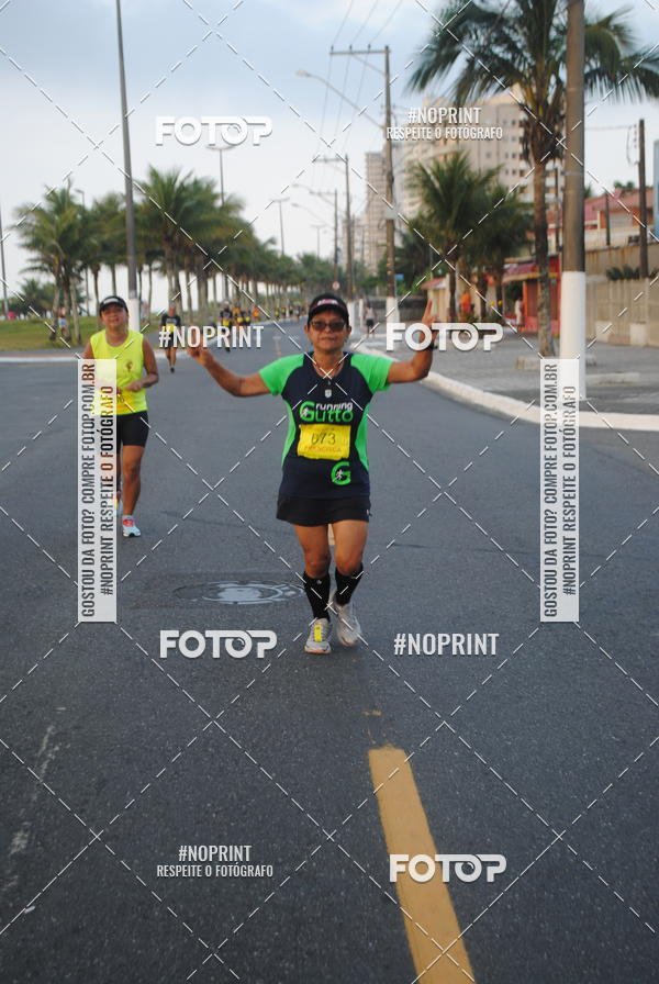 Buy your photos of the eventguia 13K Praia Grande on Fotop