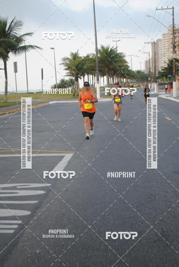 Buy your photos of the eventguia 13K Praia Grande on Fotop