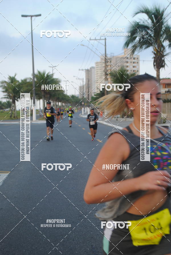 Buy your photos of the eventguia 13K Praia Grande on Fotop