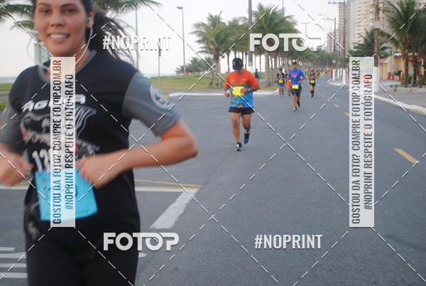 Buy your photos of the eventguia 13K Praia Grande on Fotop