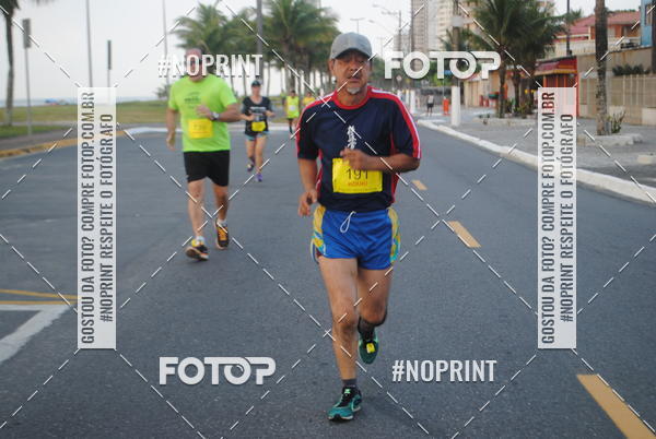 Buy your photos of the eventguia 13K Praia Grande on Fotop