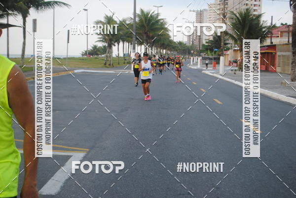 Buy your photos of the eventguia 13K Praia Grande on Fotop