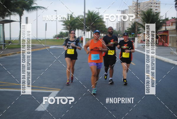 Buy your photos of the eventguia 13K Praia Grande on Fotop
