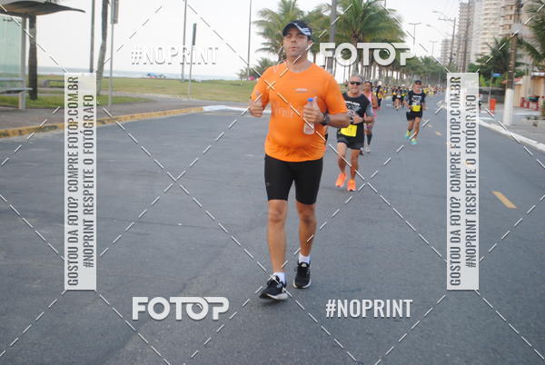 Buy your photos of the eventguia 13K Praia Grande on Fotop
