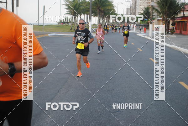 Buy your photos of the eventguia 13K Praia Grande on Fotop