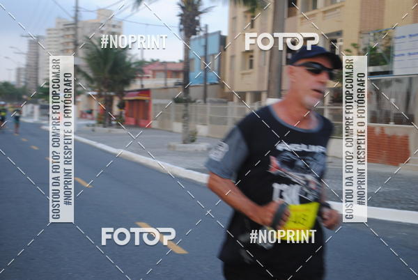 Buy your photos of the eventguia 13K Praia Grande on Fotop