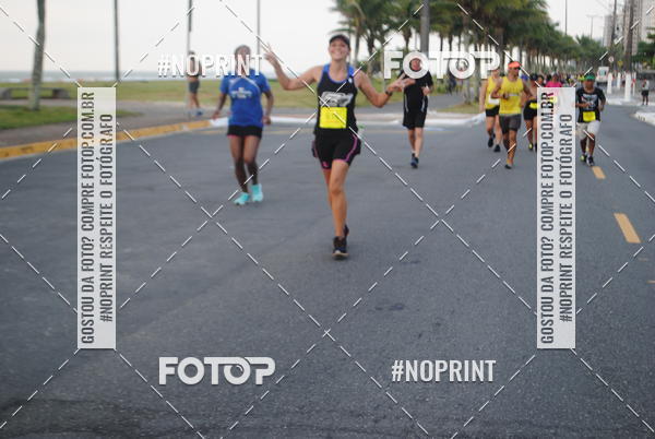 Buy your photos of the eventguia 13K Praia Grande on Fotop