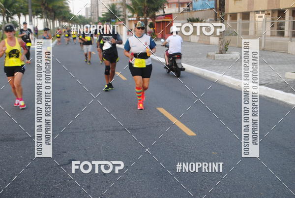 Buy your photos of the eventguia 13K Praia Grande on Fotop