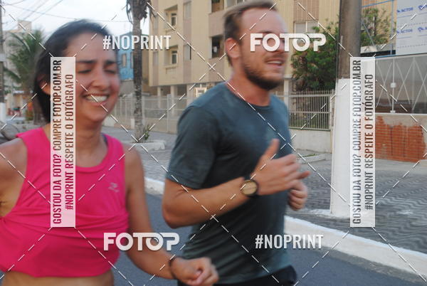 Buy your photos of the eventguia 13K Praia Grande on Fotop