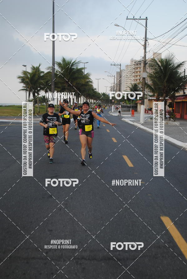 Buy your photos of the eventguia 13K Praia Grande on Fotop