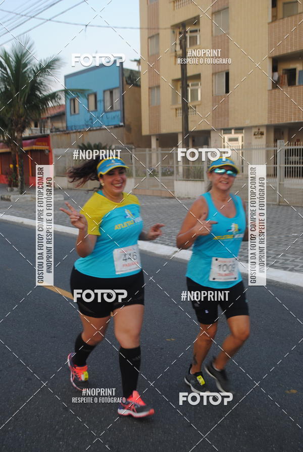 Buy your photos of the eventguia 13K Praia Grande on Fotop