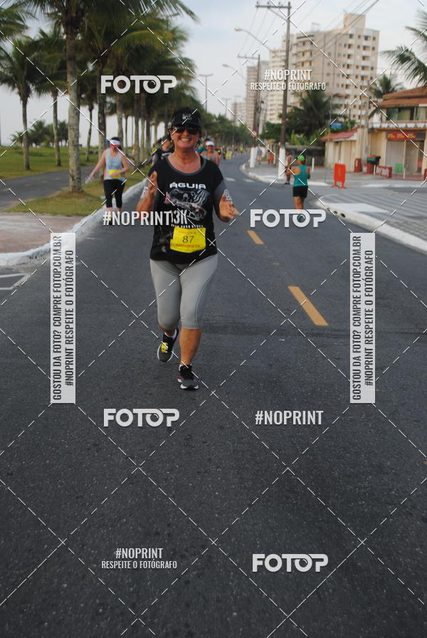 Buy your photos of the eventguia 13K Praia Grande on Fotop