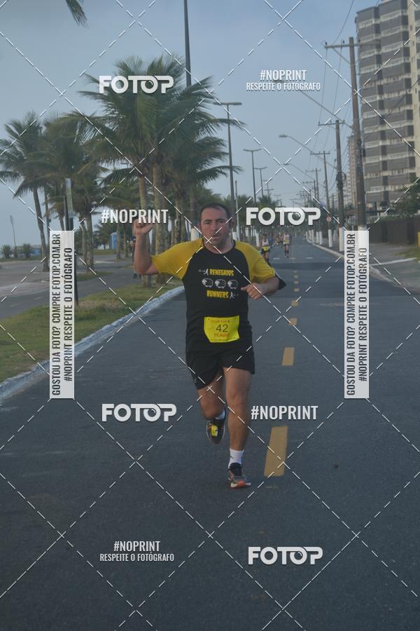 Buy your photos of the eventguia 13K Praia Grande on Fotop