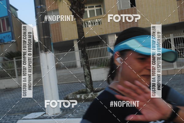 Buy your photos of the eventguia 13K Praia Grande on Fotop