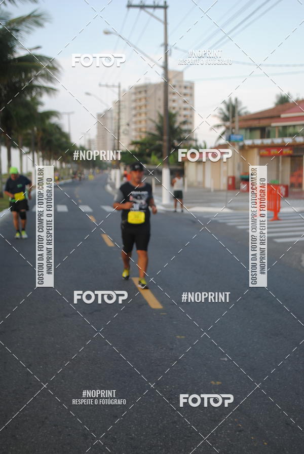 Buy your photos of the eventguia 13K Praia Grande on Fotop